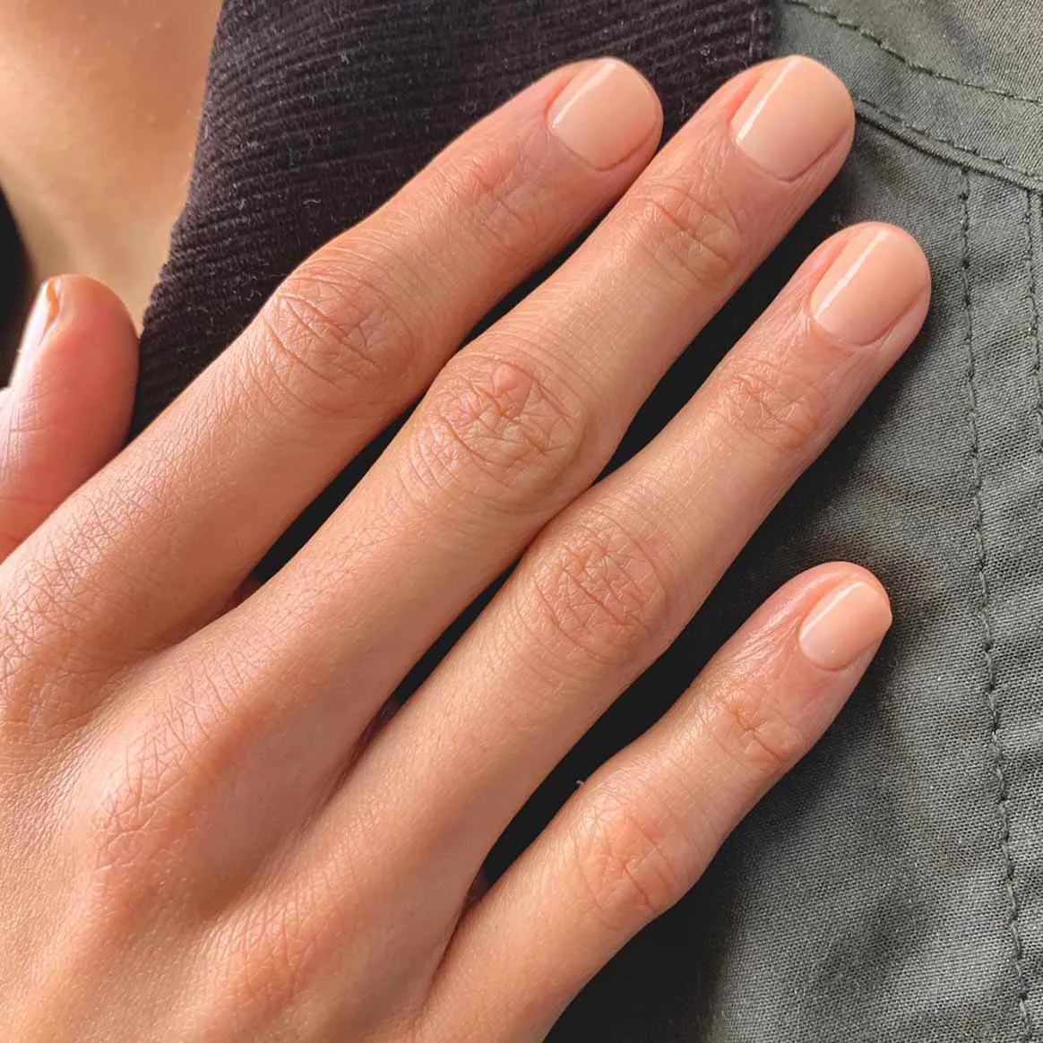 Nude Beige - 2095 - 4.5g Gel